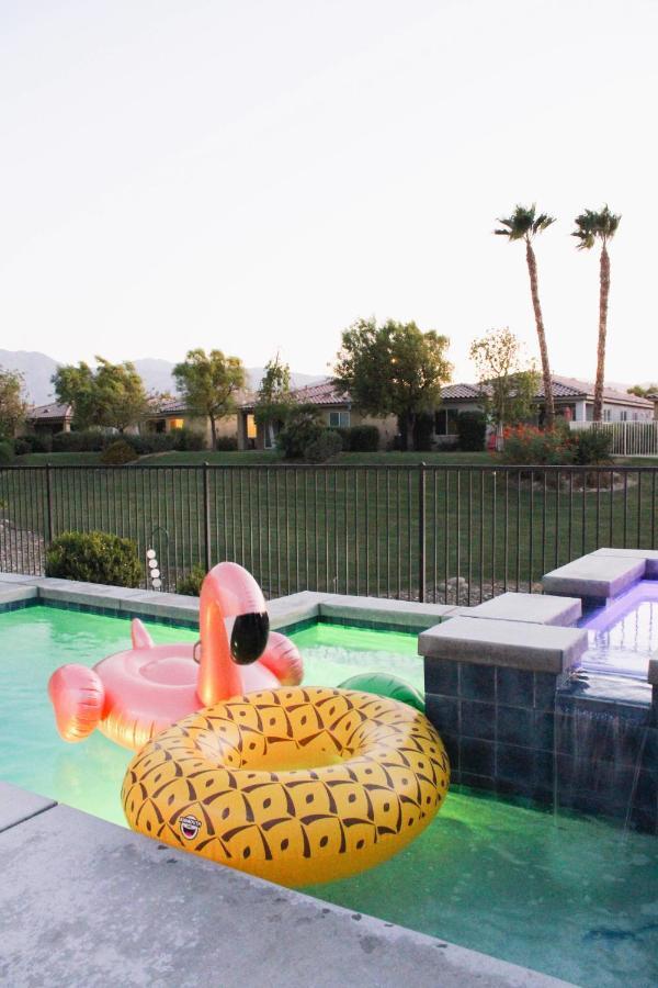 Entire Bungalow W/ Private Pool Near Palm Springs! Indio Kültér fotó